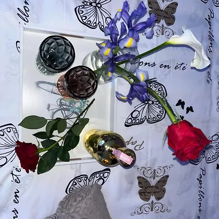 Guest house Romantic For Two Persons